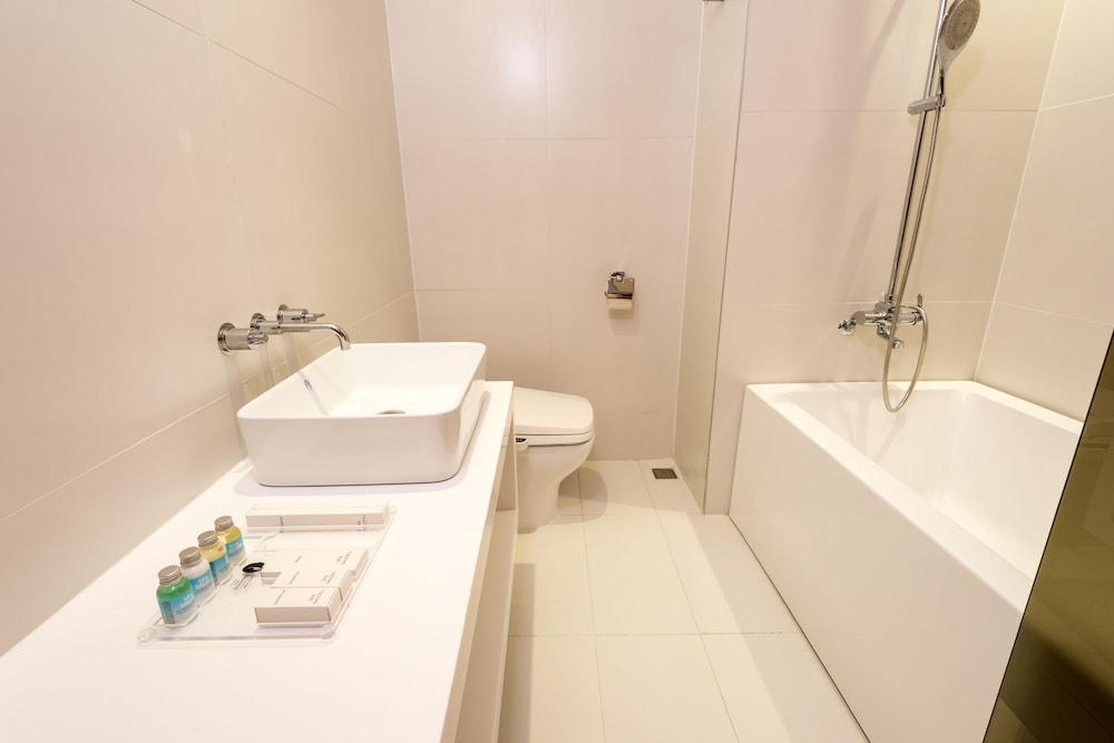 Hotel The Designers LYJ Gangnam Premier 60/64