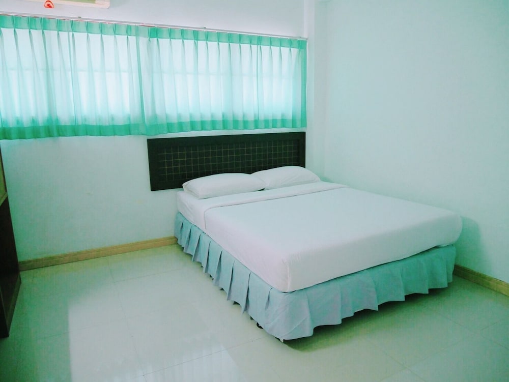 Pakchong Phubade Hotel 26/57