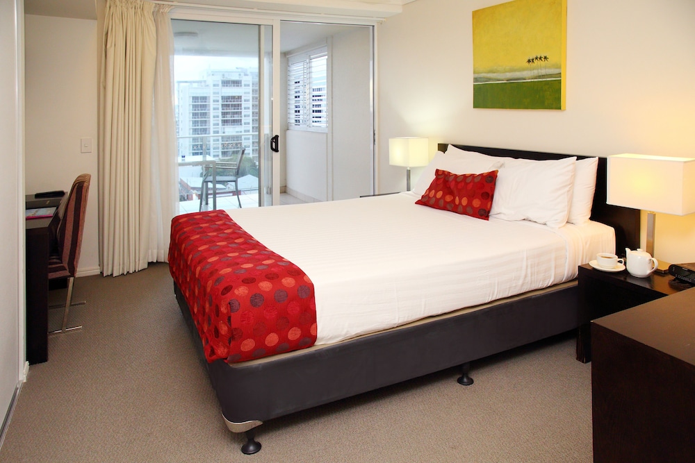 Cairns Central Plaza Apartment Hotel 9/43