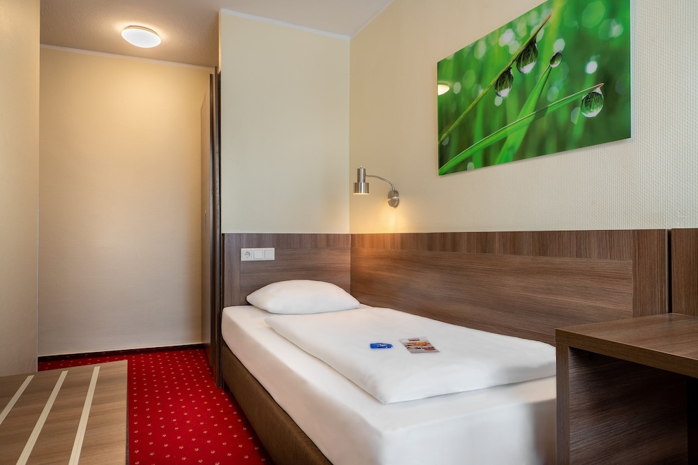 Hotel Leonet 45/71