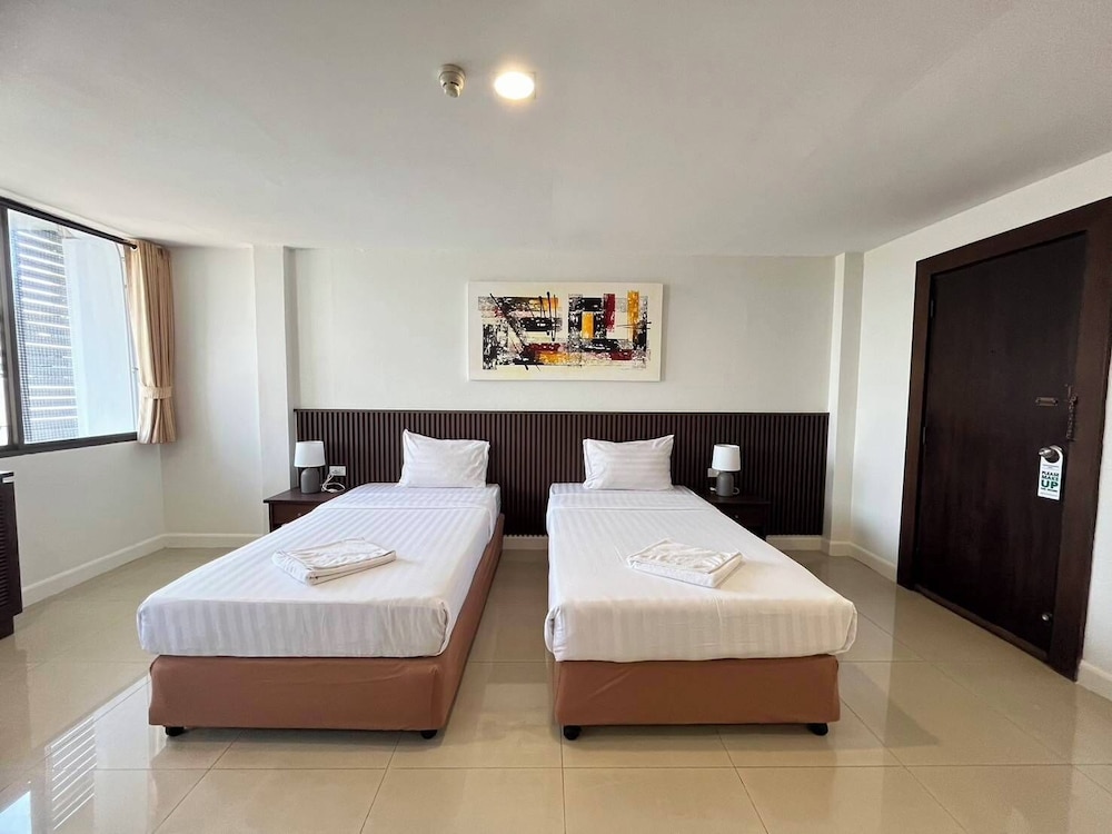 JUNIOR, TRIPLE, 3 BEDS