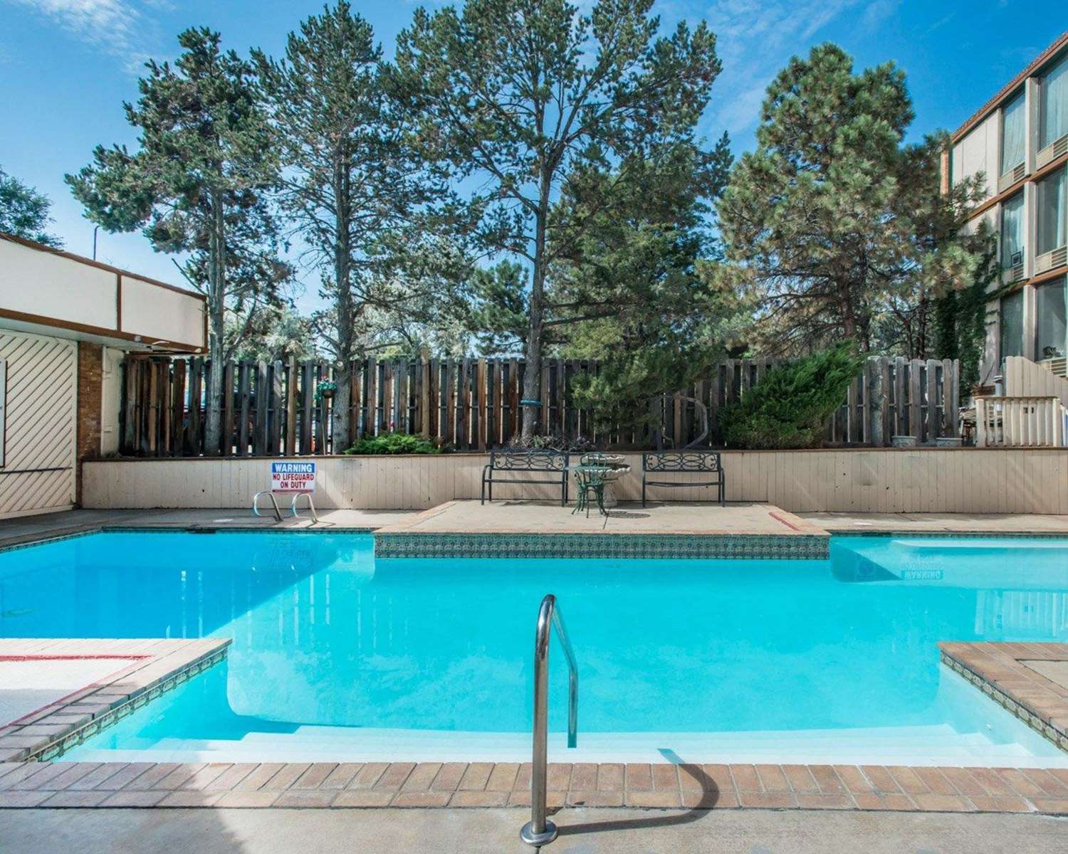 The Boulder Broker (ex. Rodeway Inn and Suites The Broker) 26/42