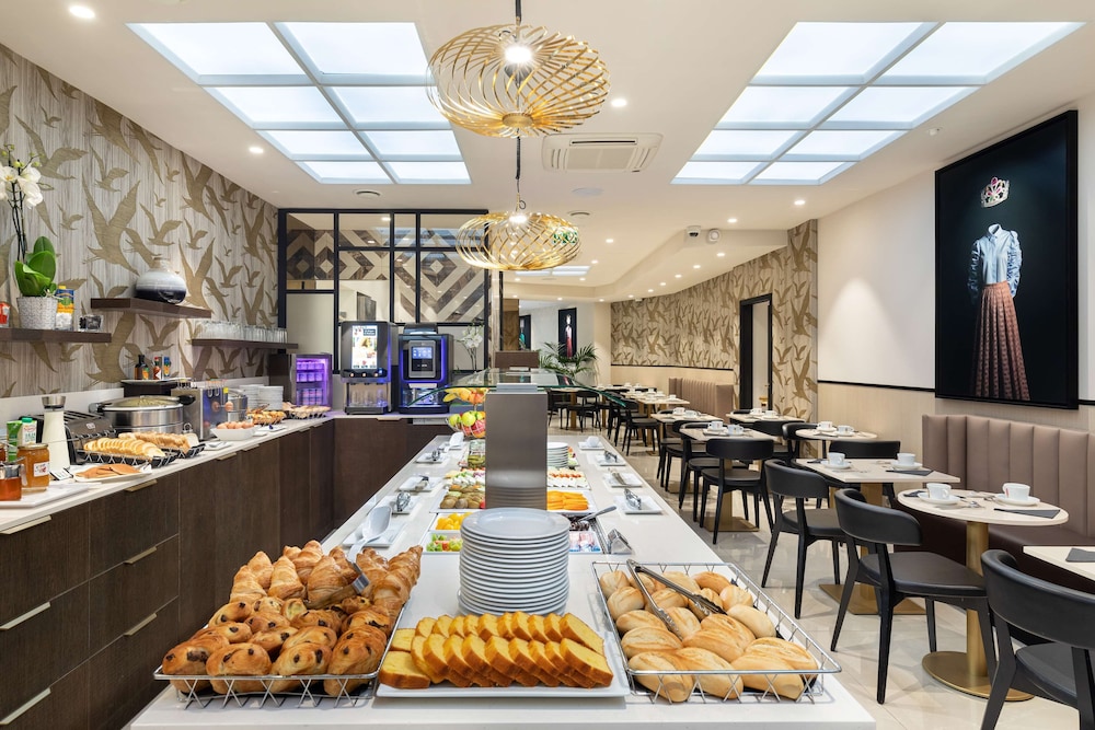 restaurant cafeteria