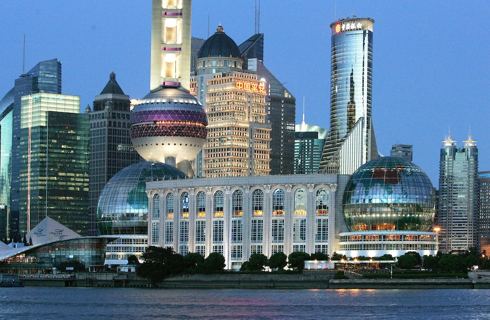 Oriental Riverside Hotel Shanghai International Convention Center 29/32