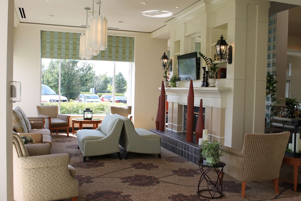 Hilton Garden Inn Addison, IL 28/43