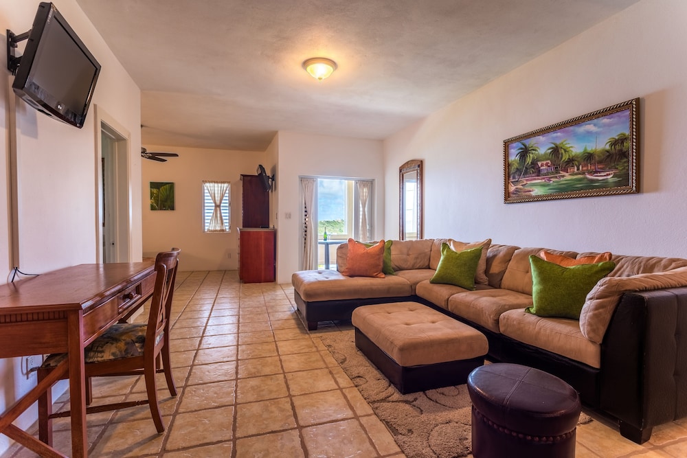 La Vue Boutique Inn 24/50