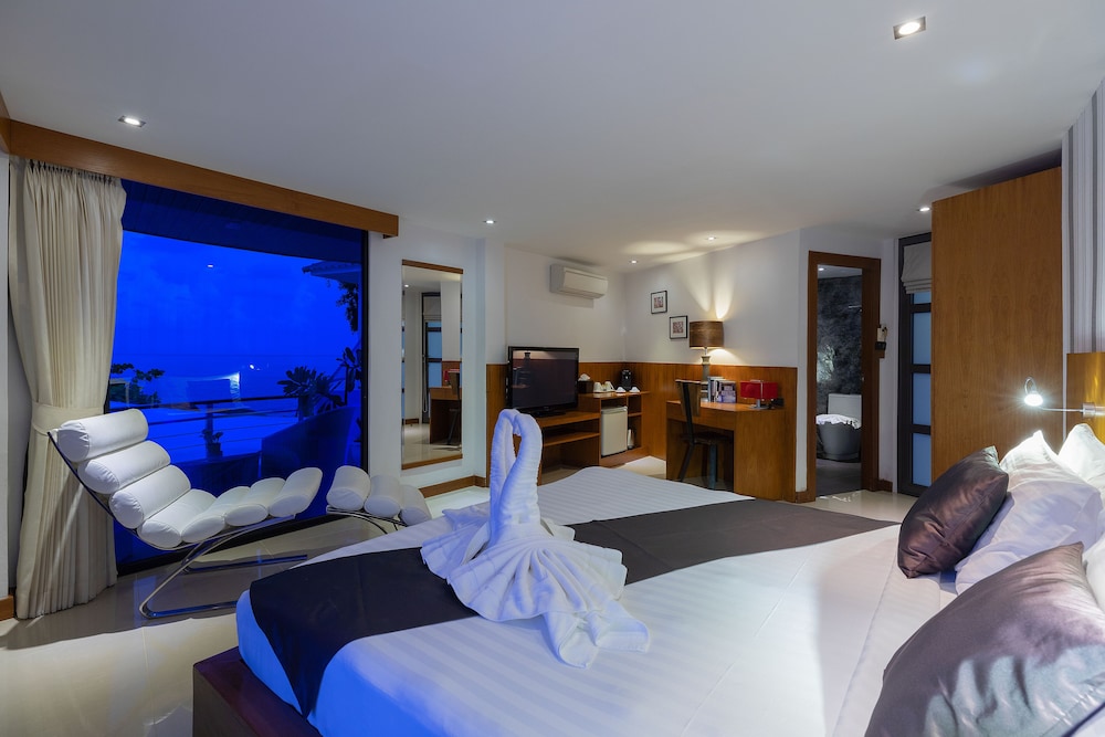 Beluga Boutique Hotel 12/50