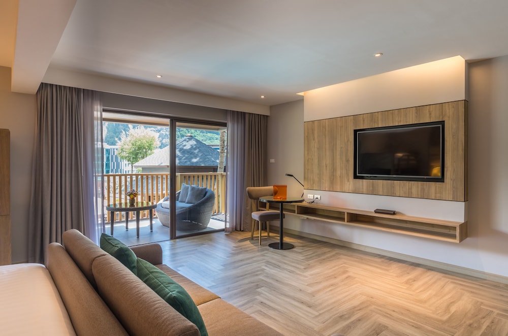 Holiday Inn Resort Krabi Ao Nang Beach 49/79