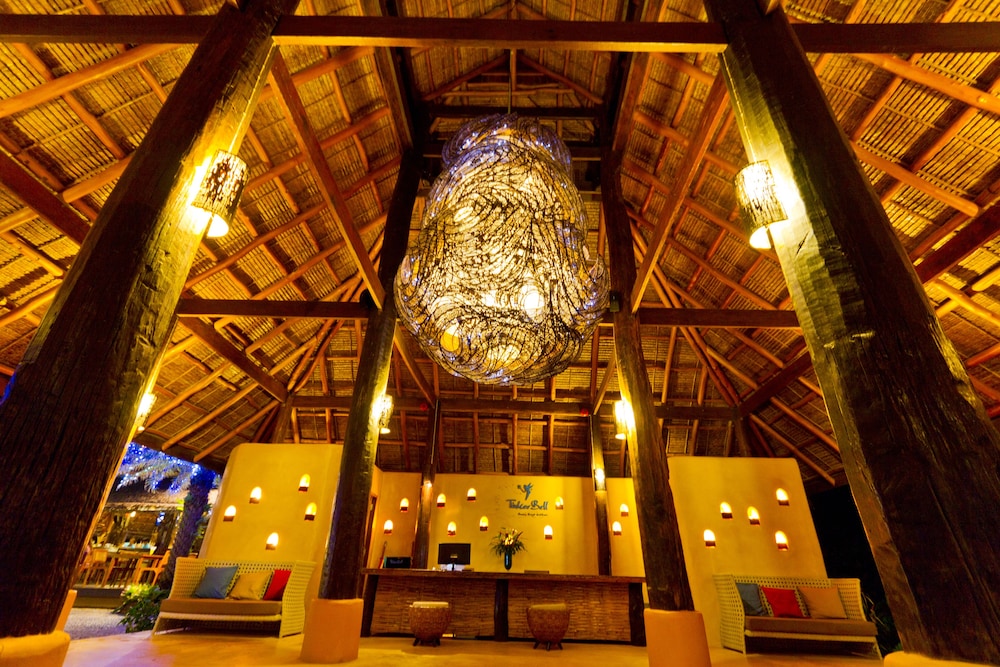 Tinkerbell Resort 34/65