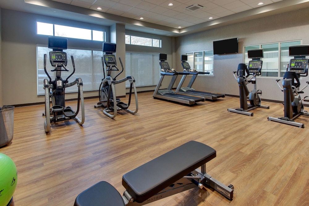 Drury Inn & Suites Columbus Polaris 23/50