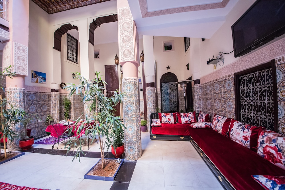 La Casa Espanyola 35/50