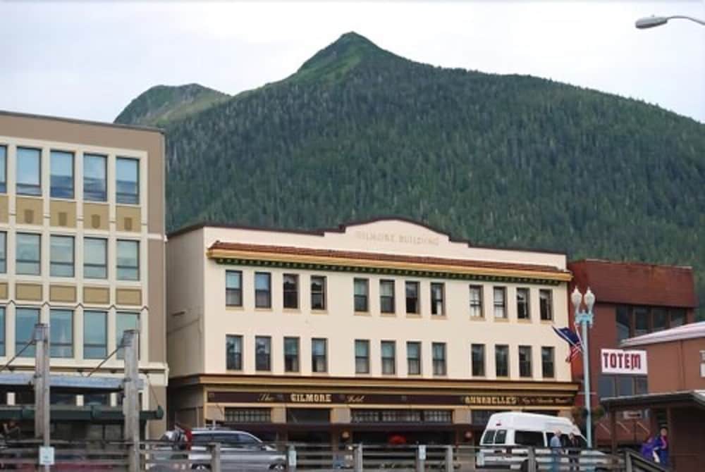 Gilmore Hotel, Trademark Collection by Wyndham 3/56