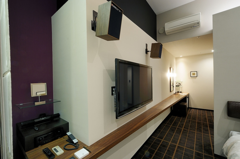 Lobby at JR East Hotel Mets Utsunomiya, UTSUNOMIYA