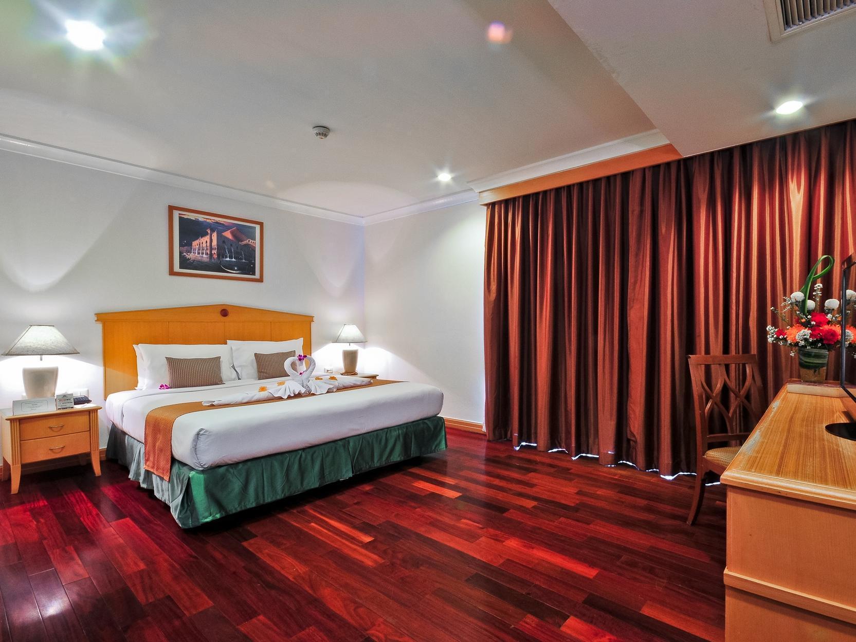 1 Bedroom, Plus, Executive, King Bed