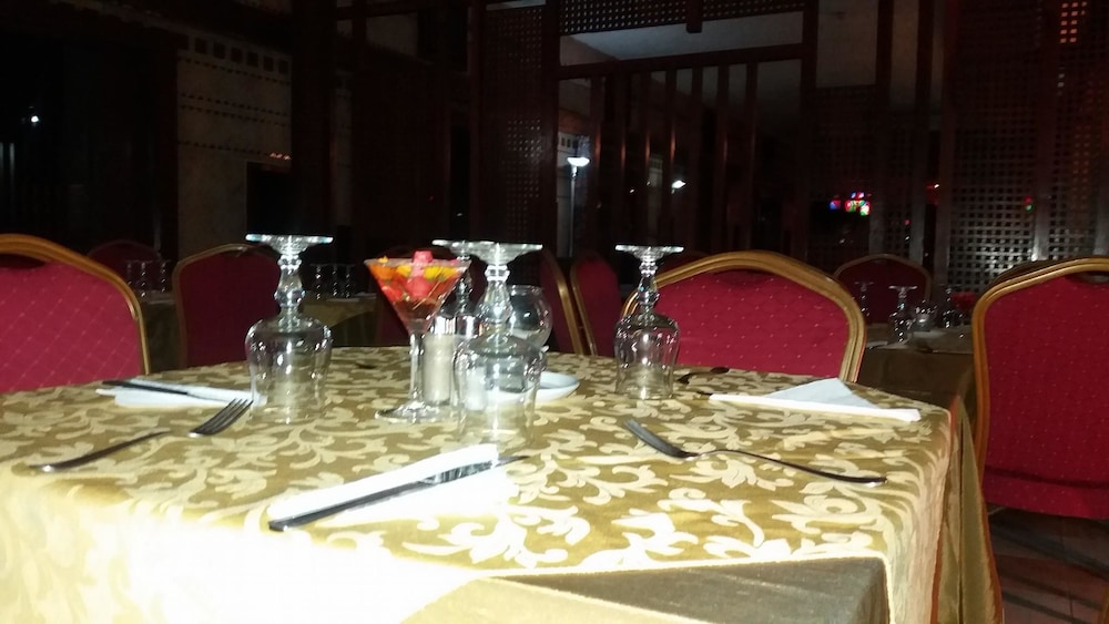 Sidi Harazem Hotel 43/45