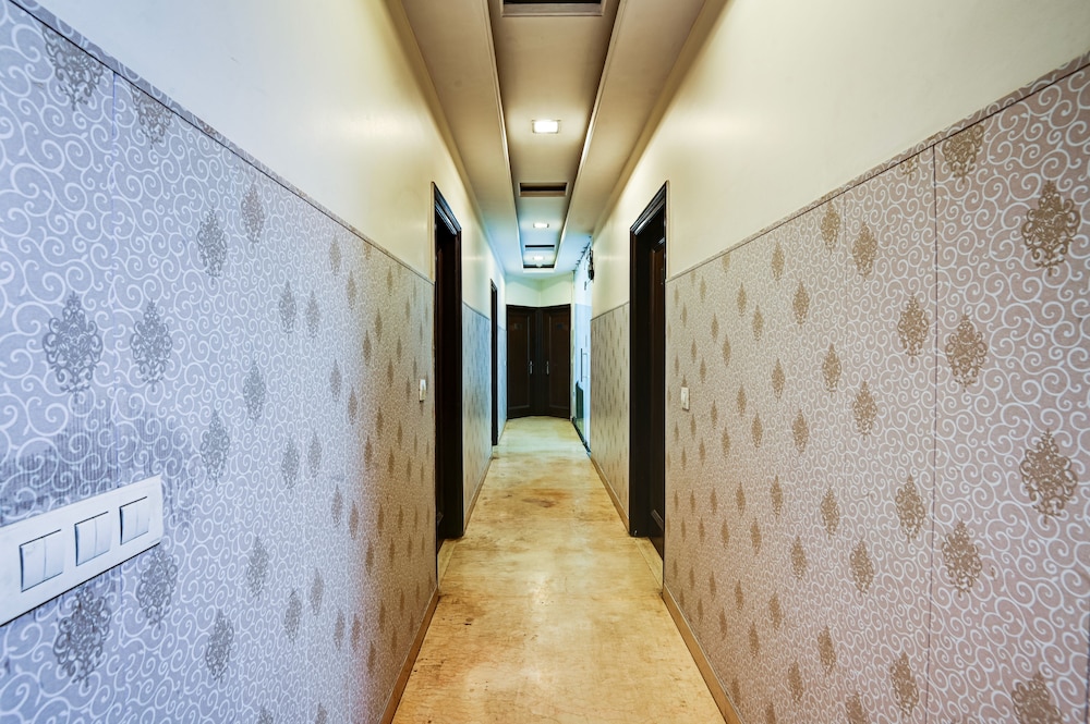 Hotel Amby Inn 26/50