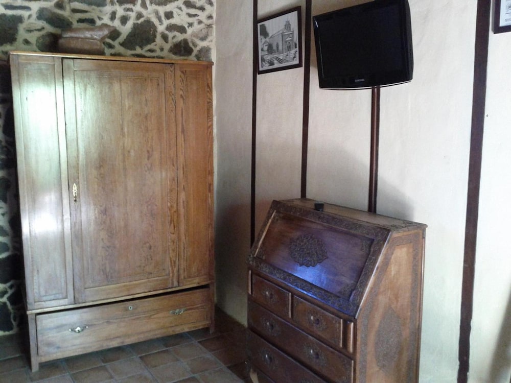Hotel Rural Mahoh 32/64
