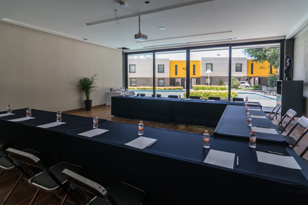 Hotel Ronda Minerva 52/62