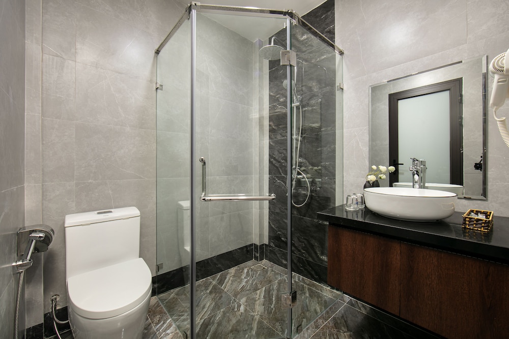 Nam Hai Hotel Hanoi 19/22