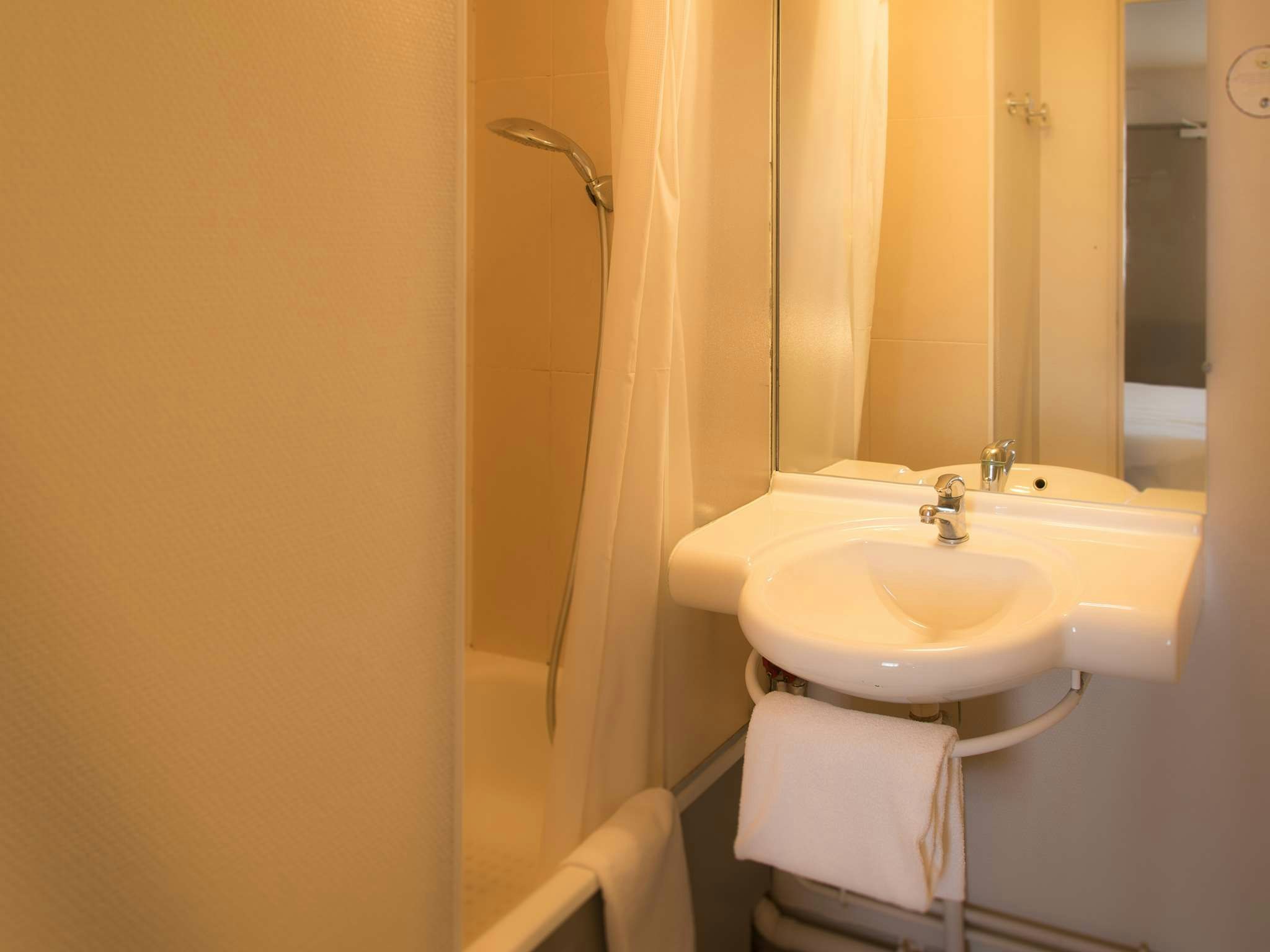 B&B Hotel Lens Noyelles Godault 13/13