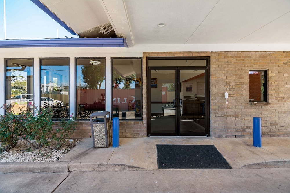 Motel6 Freeport, TX 18/54