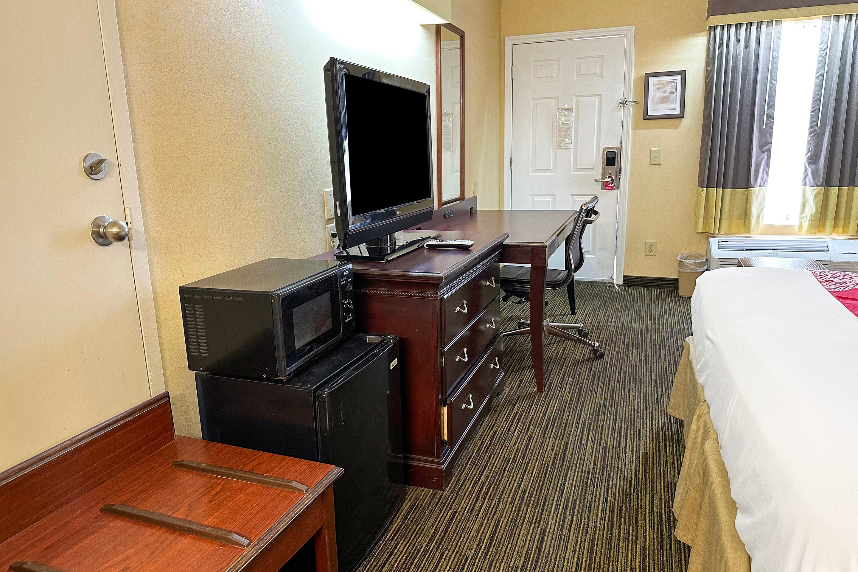 Bonita Lakes Inn by Capital O Meridian I20 53/68