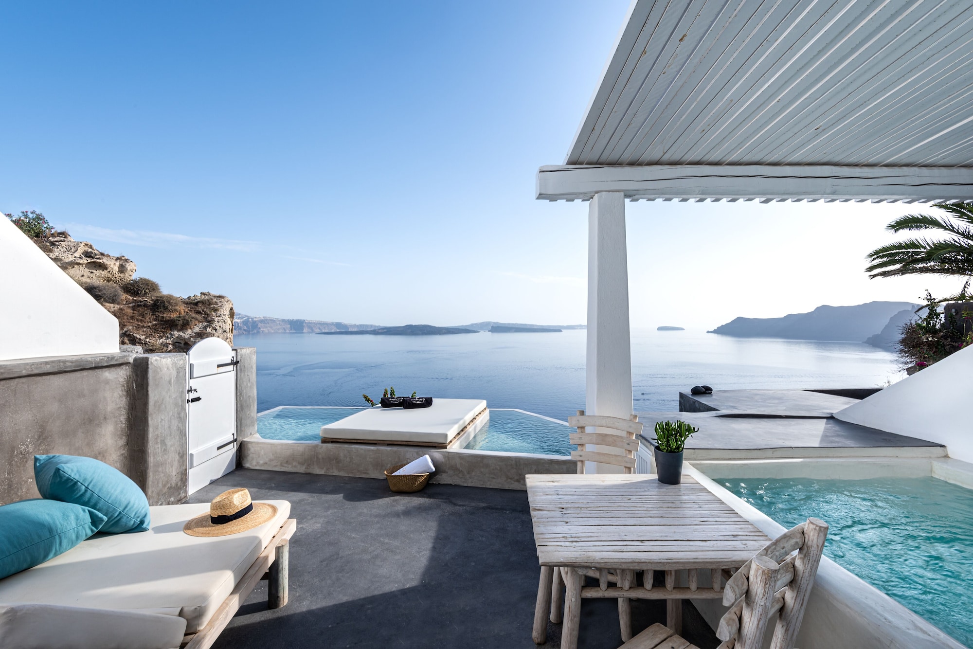 Signature, Suite, King Bed, Private Infinity Pool