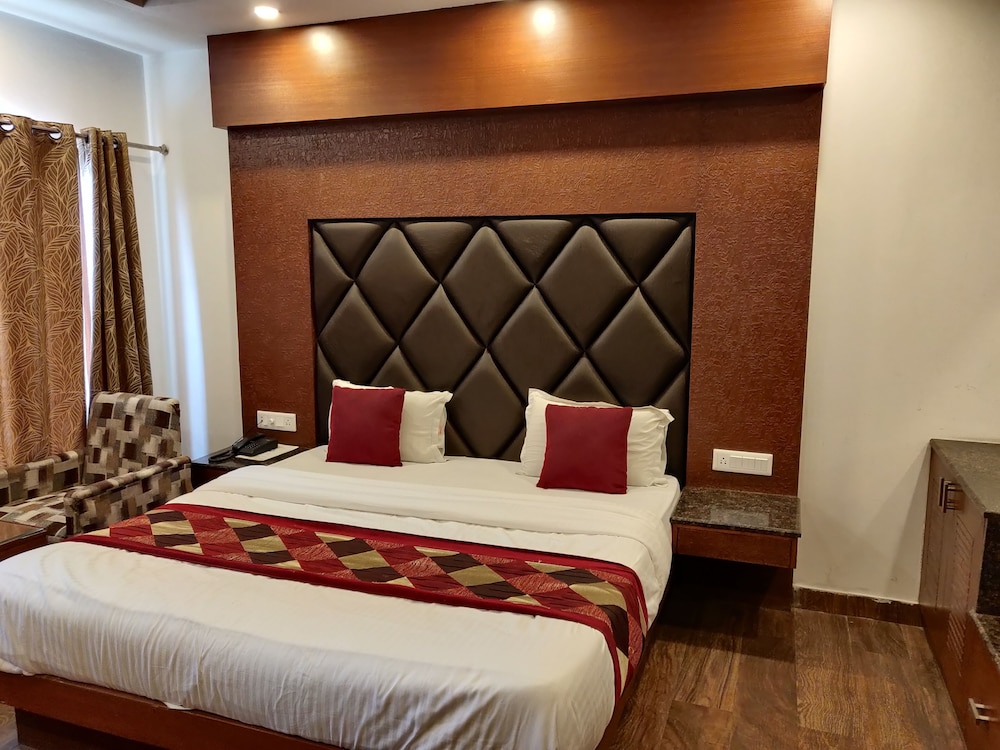 HOTEL HAMERS INTERNATIONAL 5/49