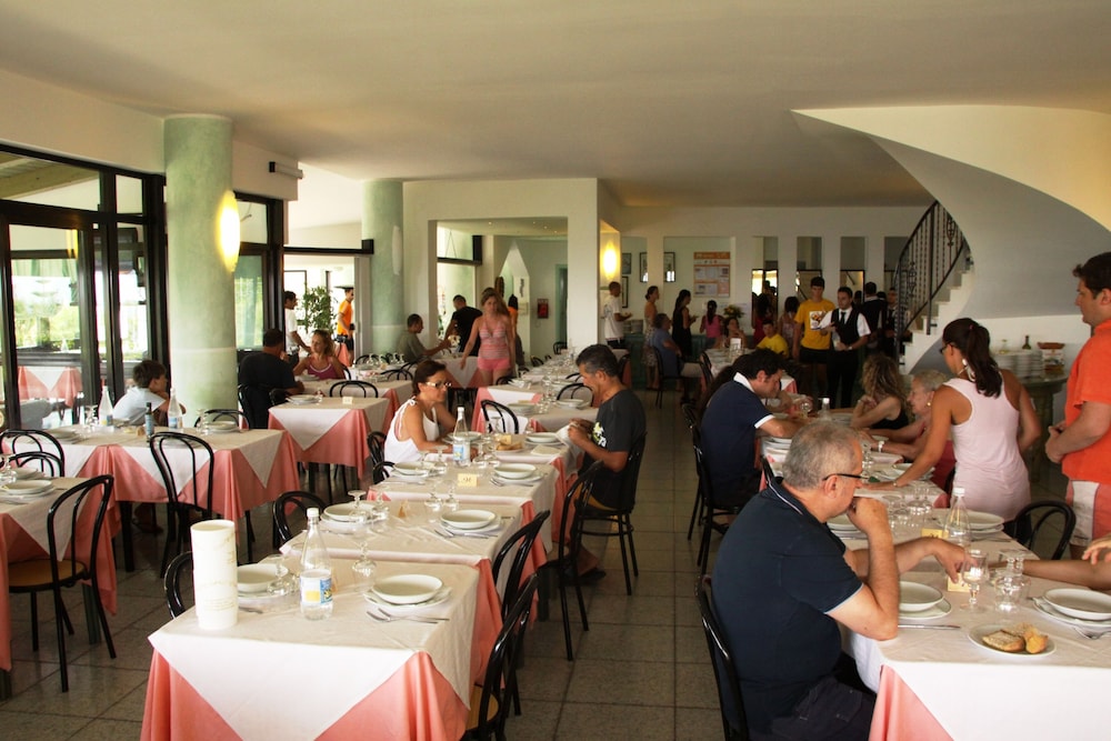 HOTEL MARINELLA(FORMERLY Luzia By Marinella) 34/49