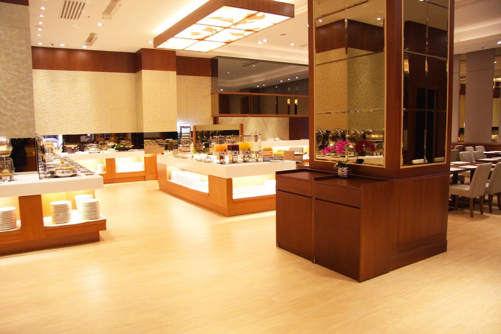 Tainan Fushin Hotel 48/64