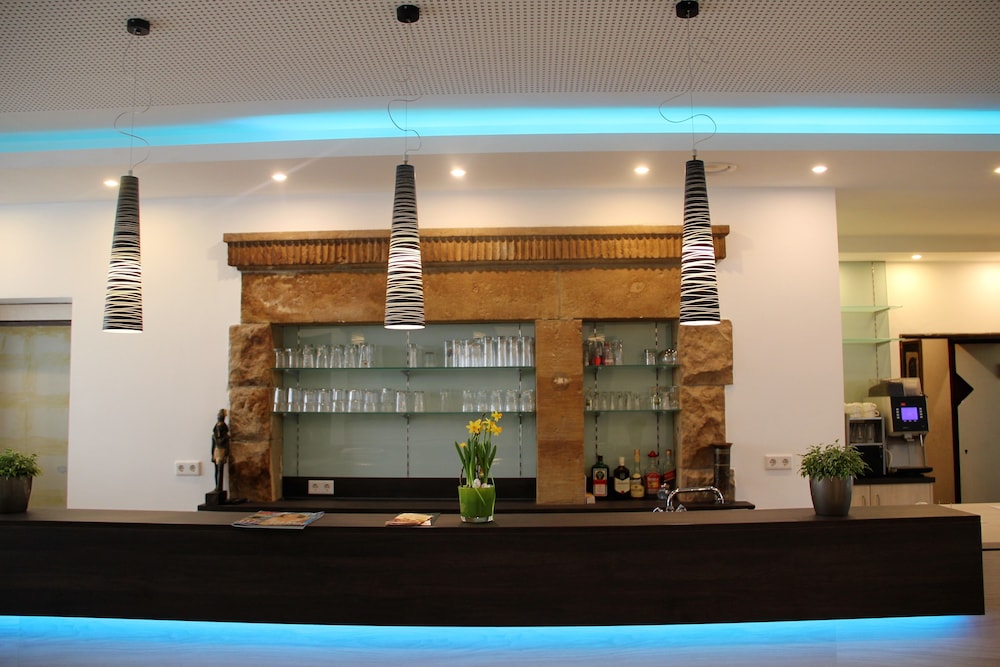 Hotel Wali 3/59