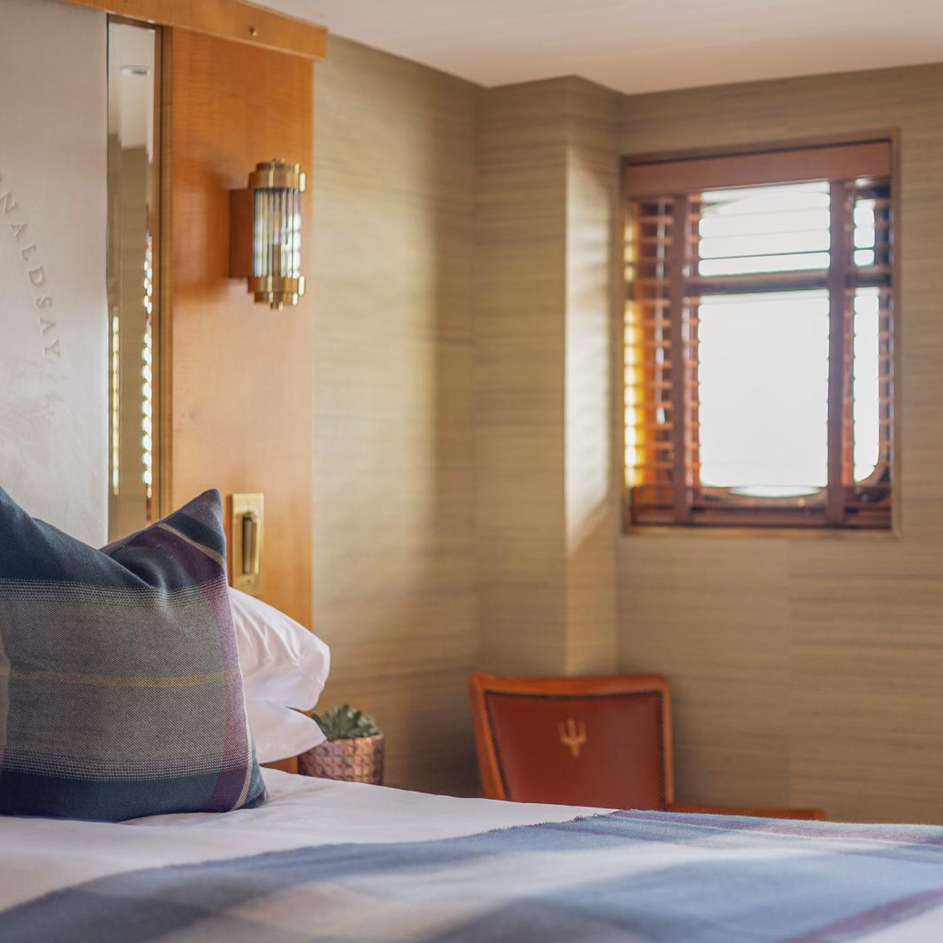 كابينة فاخرة، Fingal A Luxury Floating Hotel 4/4
