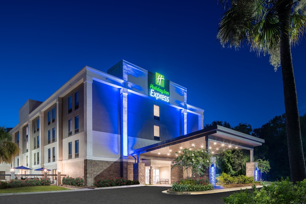 Holiday Inn Express Statesboro 5/42
