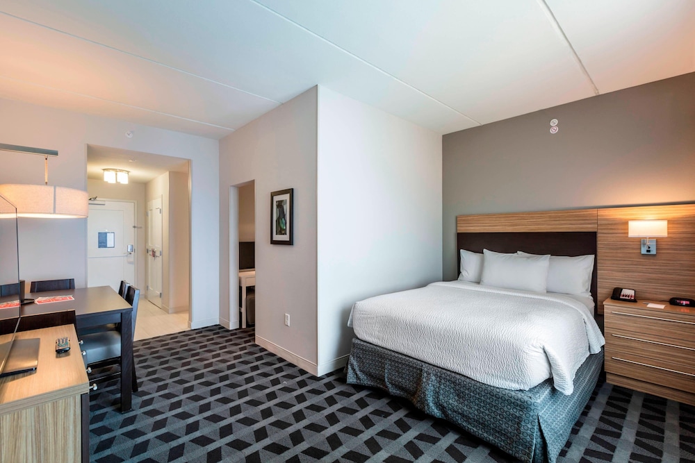 Towneplace Suites By Marriott Orlando At Sea World 11/57