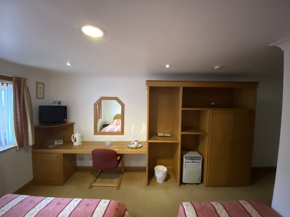 Bessemer Hotel 29/50