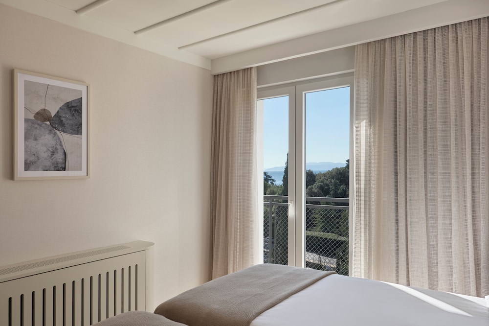 Premium, Suite, King Bed, 2 King Beds, Trundle Bed, Sea View, Balcony, Amadria Park Grand Hotel 4 Opatijska Cvijeta 3/5