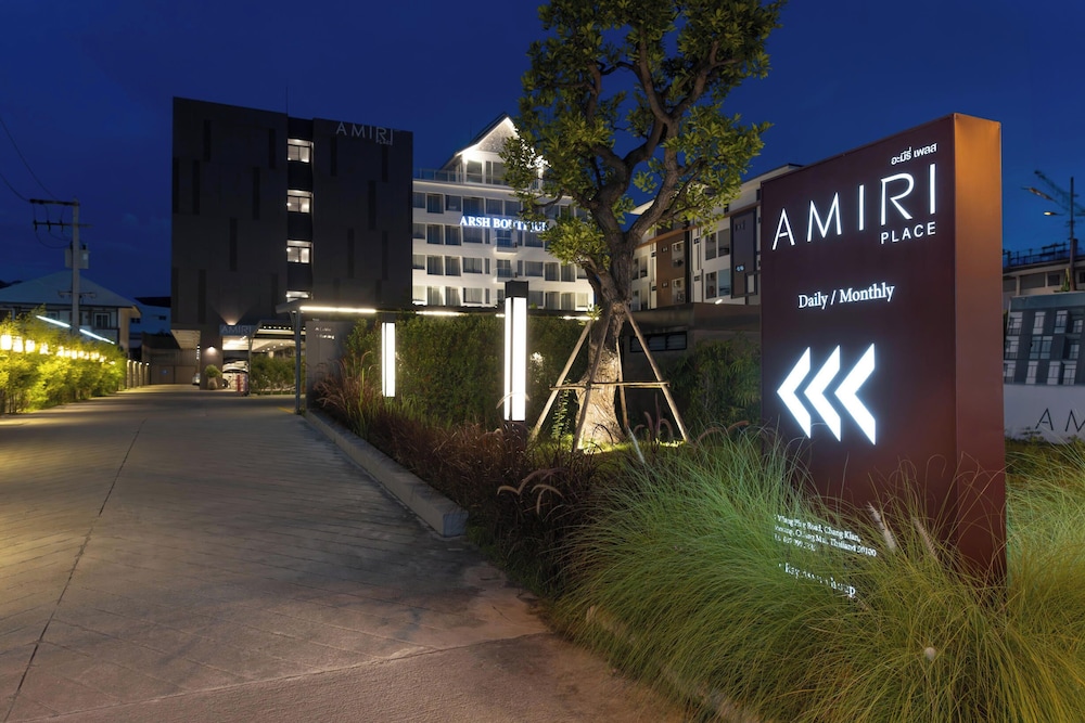 Amiri Place Hotel 45/50