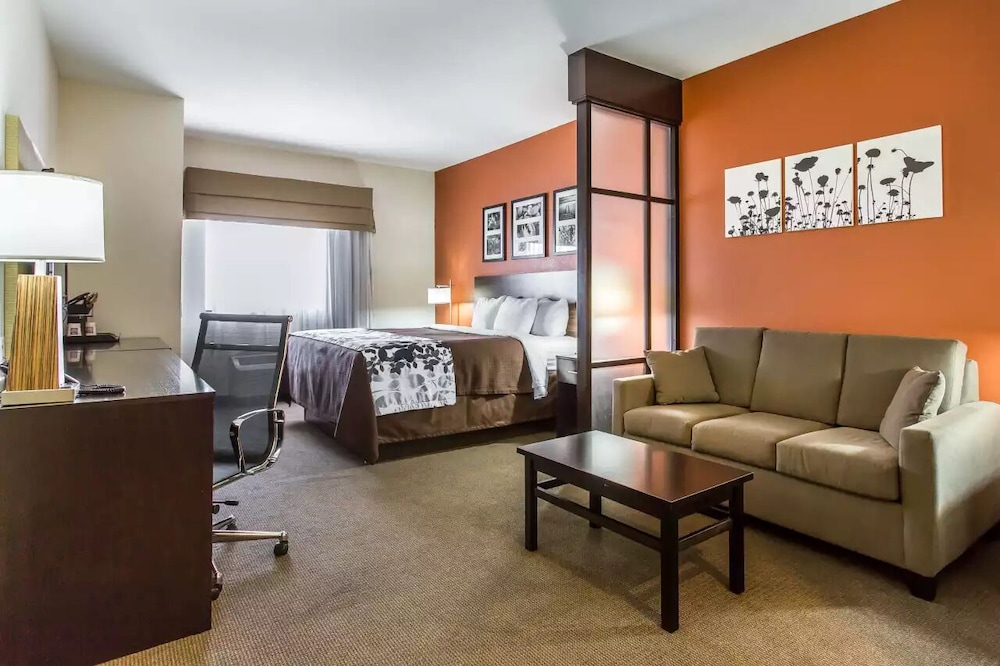 Sleep Inn & Suites Lubbock West 16/23