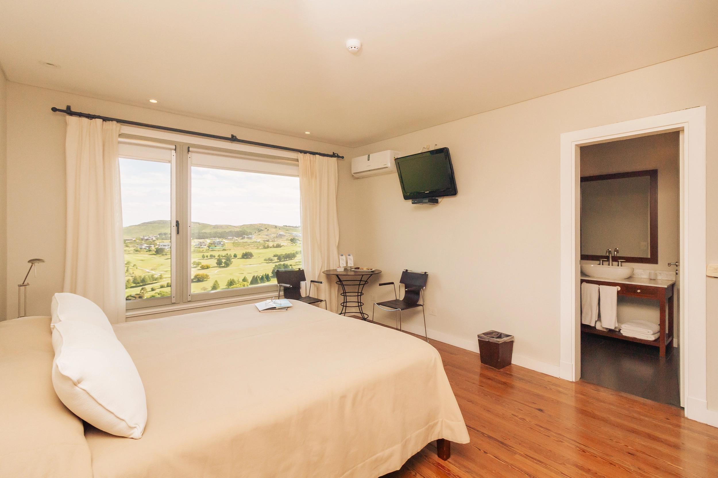 Standard, Double Bed, Golf Course View