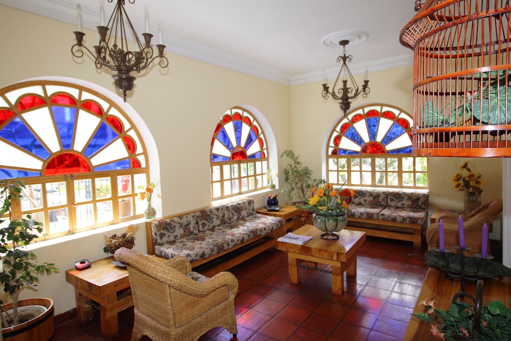 Vieja Cuba Hotel 36/60