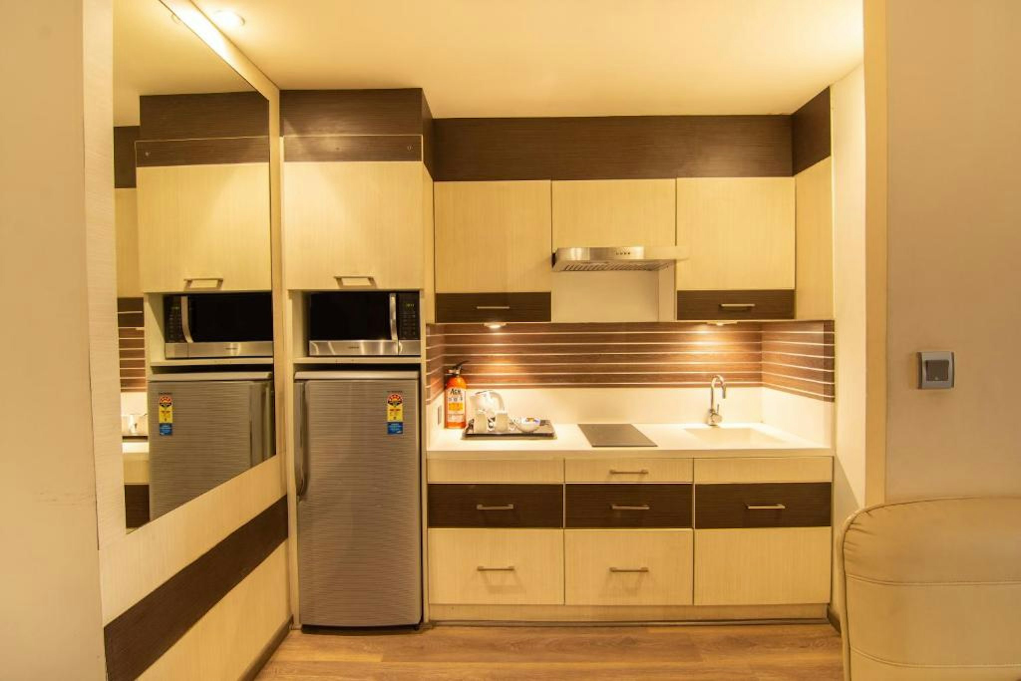 Halcyon Hotel Residences 55/55