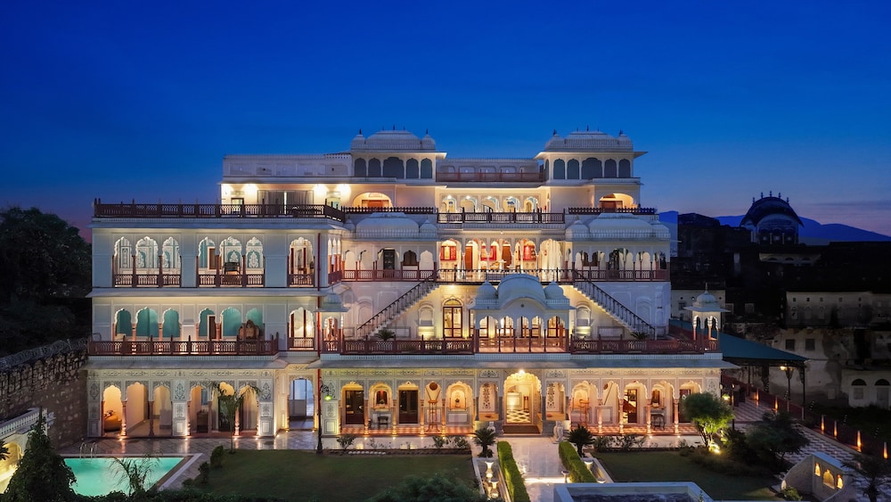 Shahpura Haveli 2/50