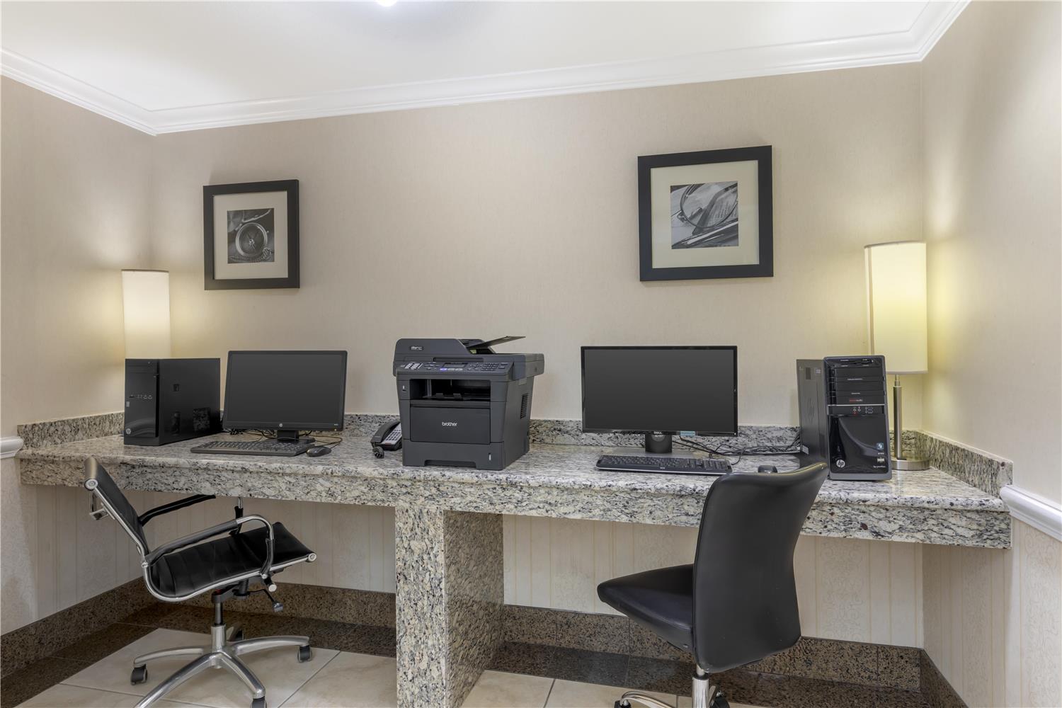 Best Western Plus Waxahachie Inn and Suites 10/13