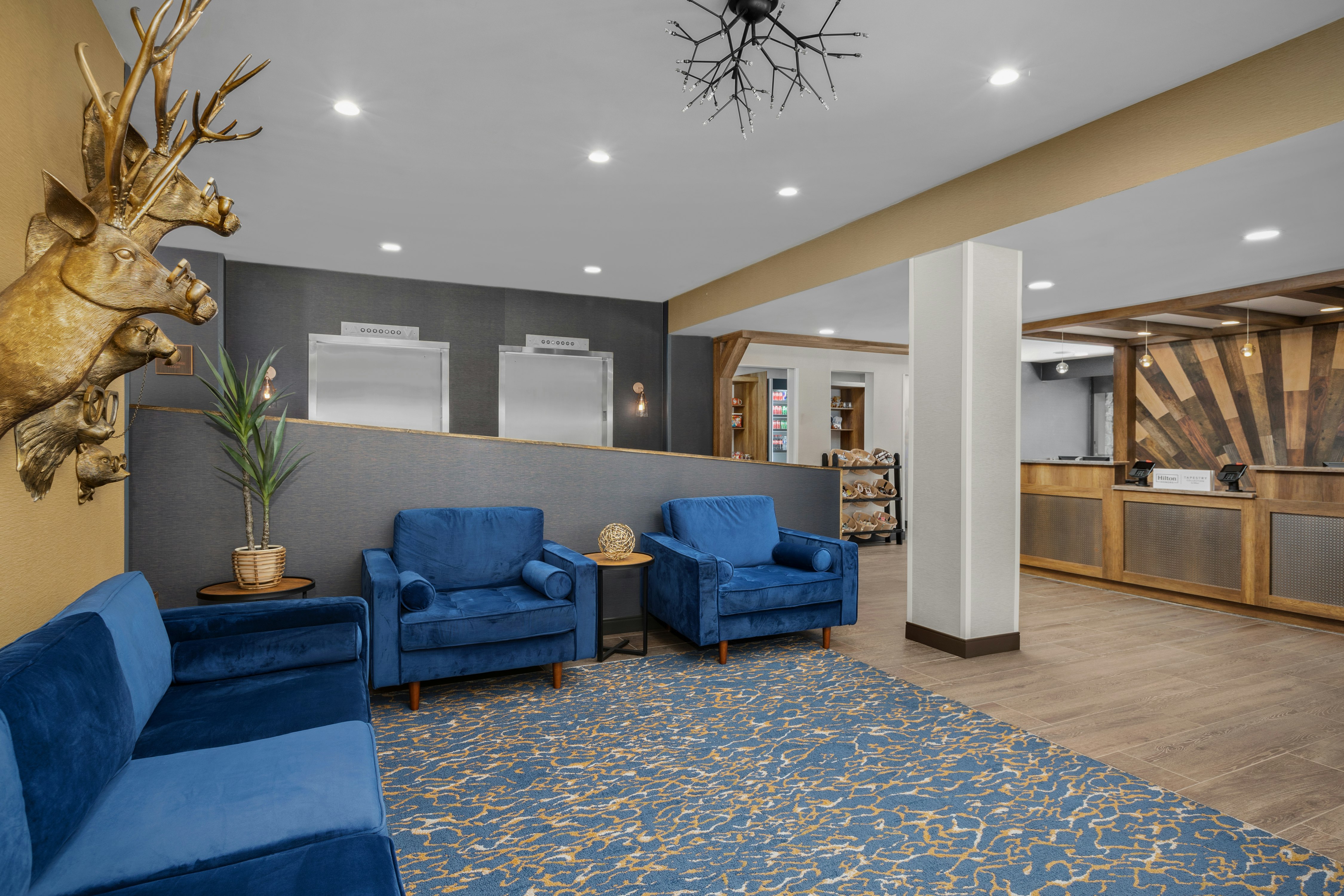 Hotel Westport Kansas City, Tapestry Collection by Hilton 13/19