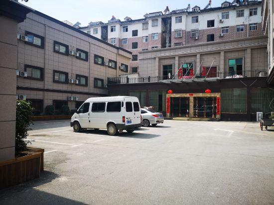 Poyang Hotel 20/26