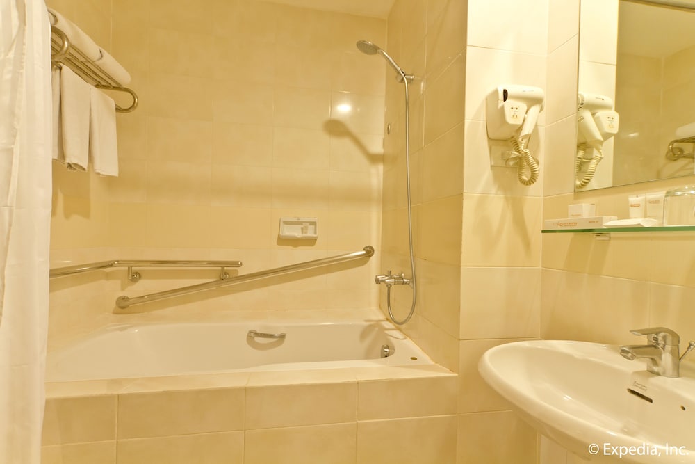 Alpa City Suites 45/50