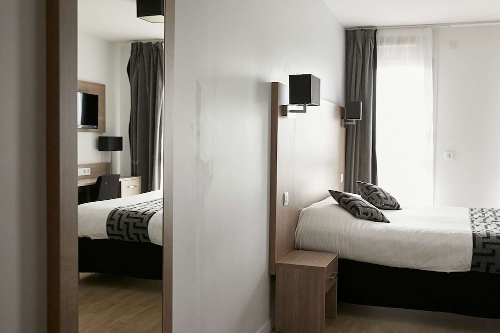 Aparthotel Adagio Access Massy Palaiseau 35/71