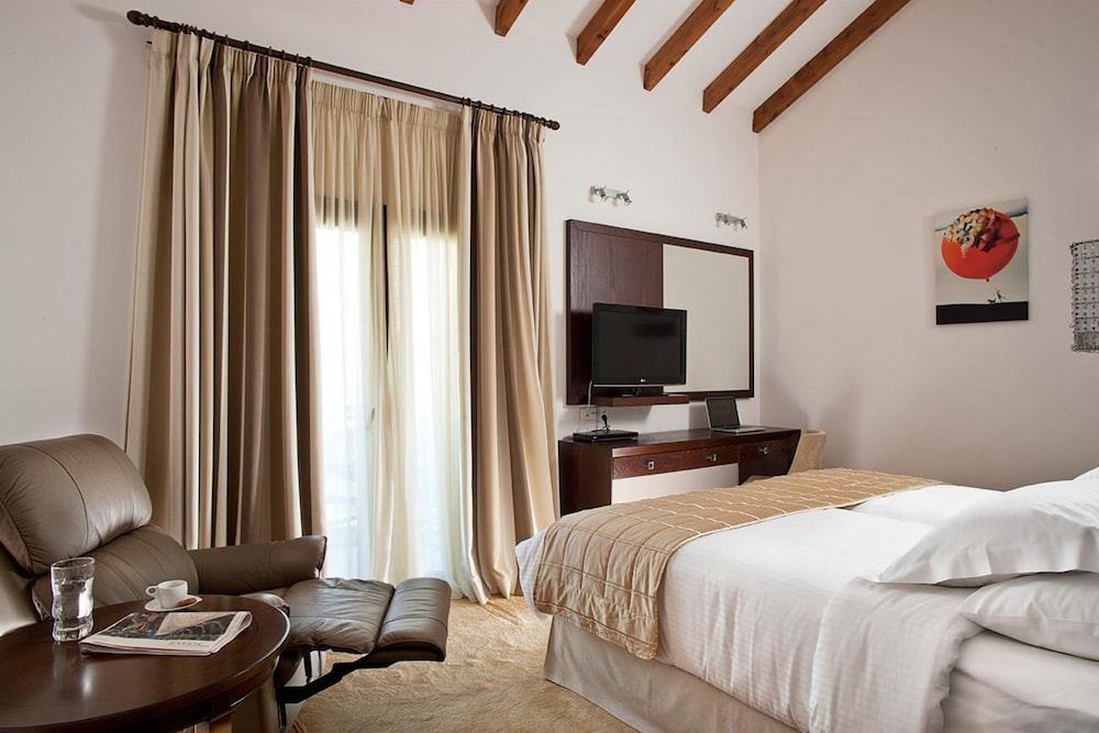 Kalavrita Canyon Hotel & Spa 6/28