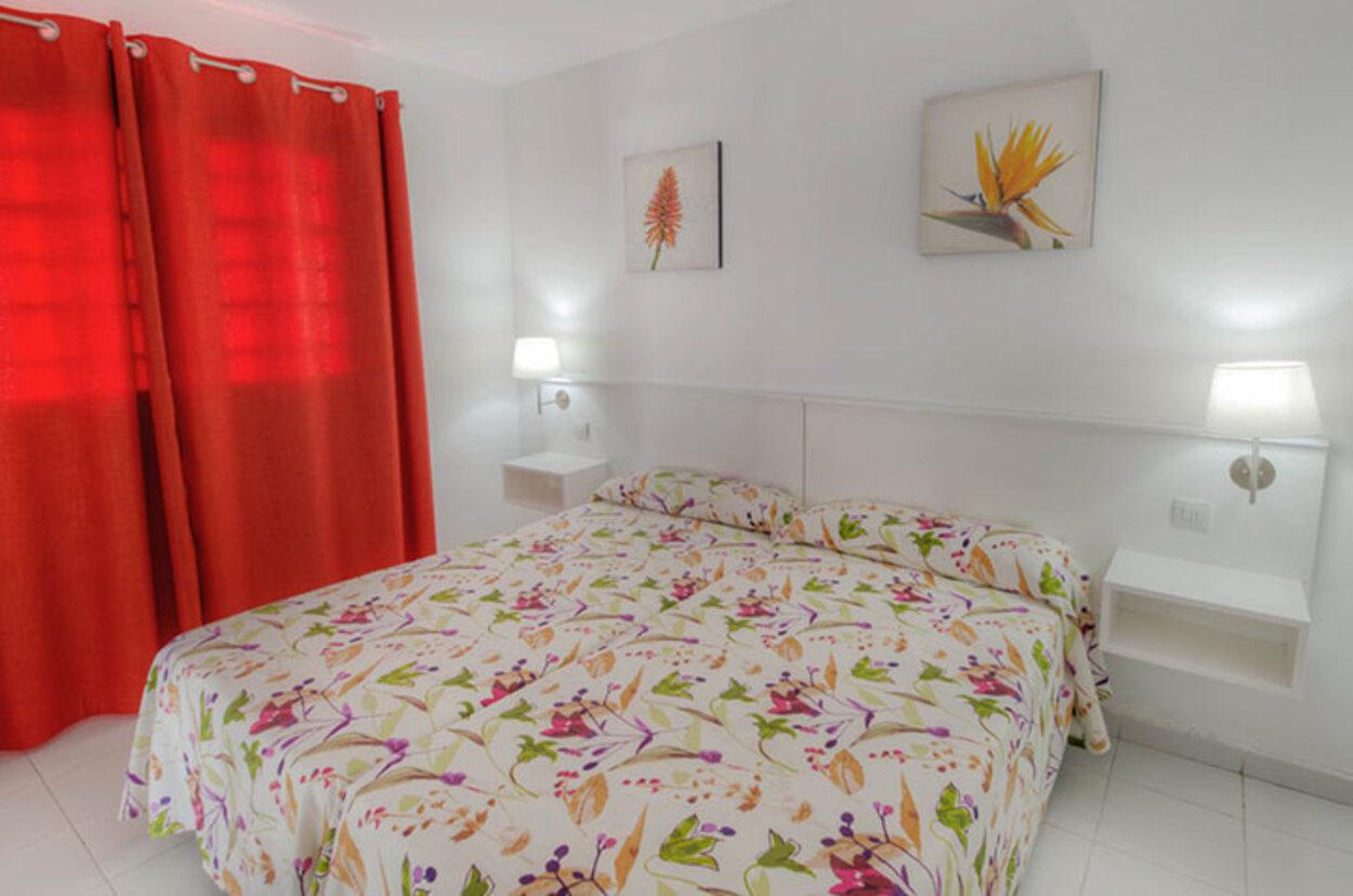 2 Bedrooms, Apartment, Balcony or Terrace