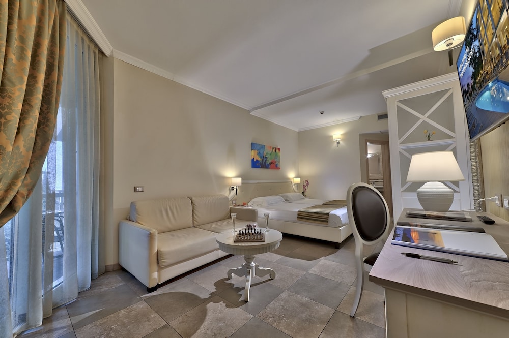 Hotel Excelsior Le Terrazze 45/64